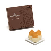 White Chocolate Pumpkin Single Flavor Box with cookies